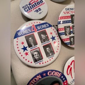 VICTORY IN 92’ - LOT OF POLITICAL BUTTONS - 12 IN TOTAL